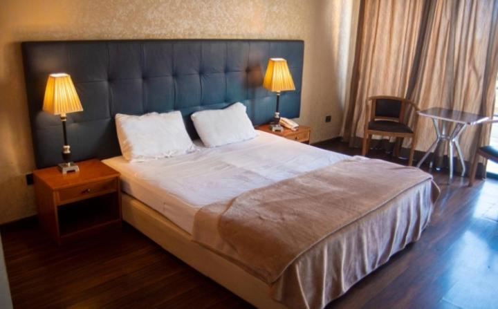 Charles Hotel Bejrút Kültér fotó